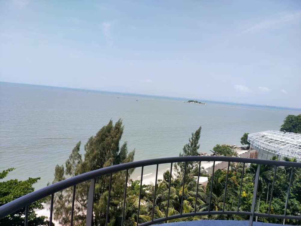 Beachfront Full Sea Penang Tandzsung Bungah Kültér fotó