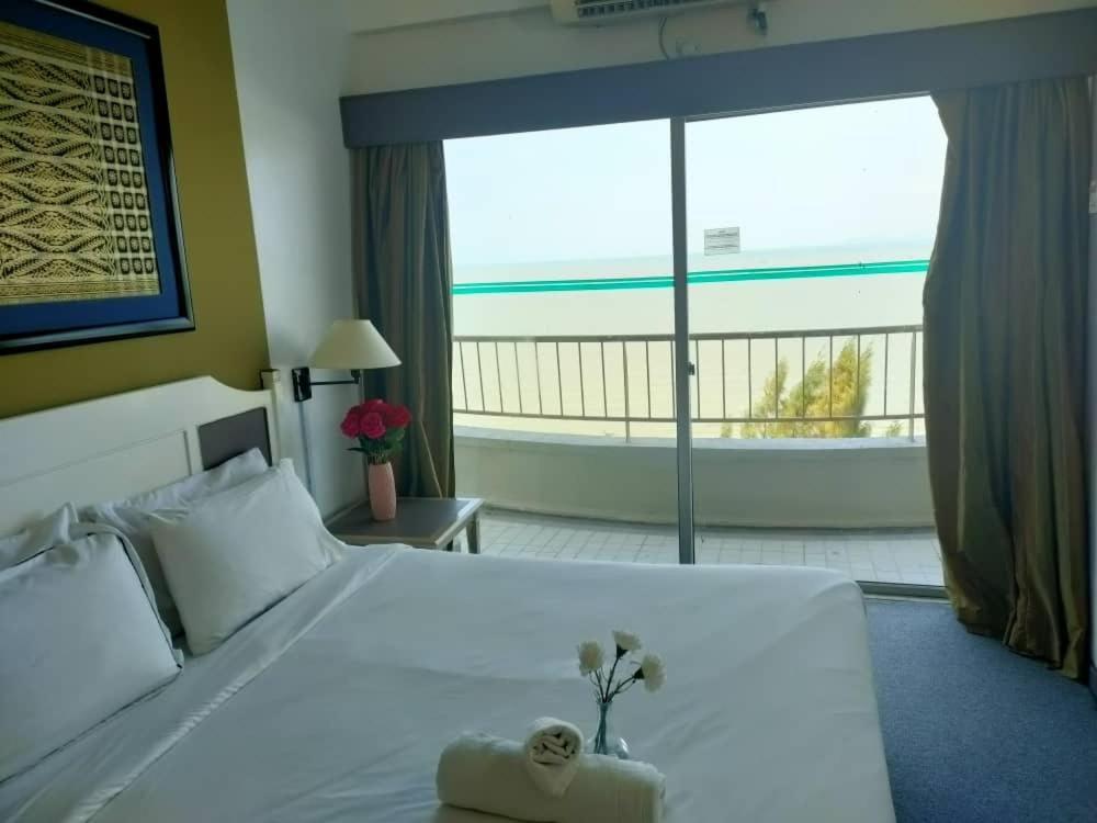 Beachfront Full Sea Penang Tandzsung Bungah Kültér fotó